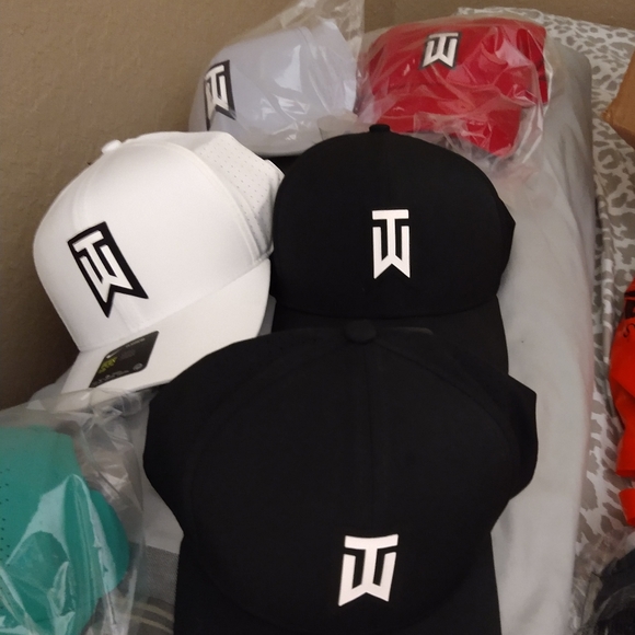 Meet your Posher, Kyle - Picture 2 of 9